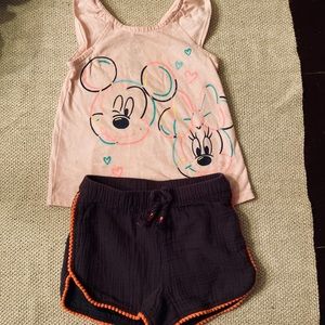 Minnie Mouse outfit